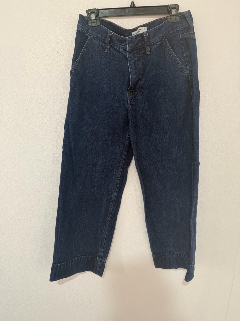 Abercrombie & Fitch The Ultra Loose Low Rise Jeans